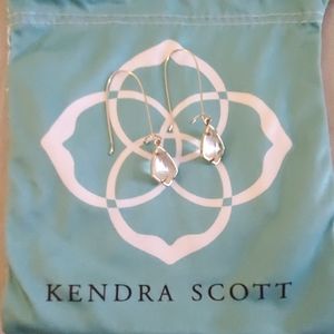 Kendra Scott Carinne earrings